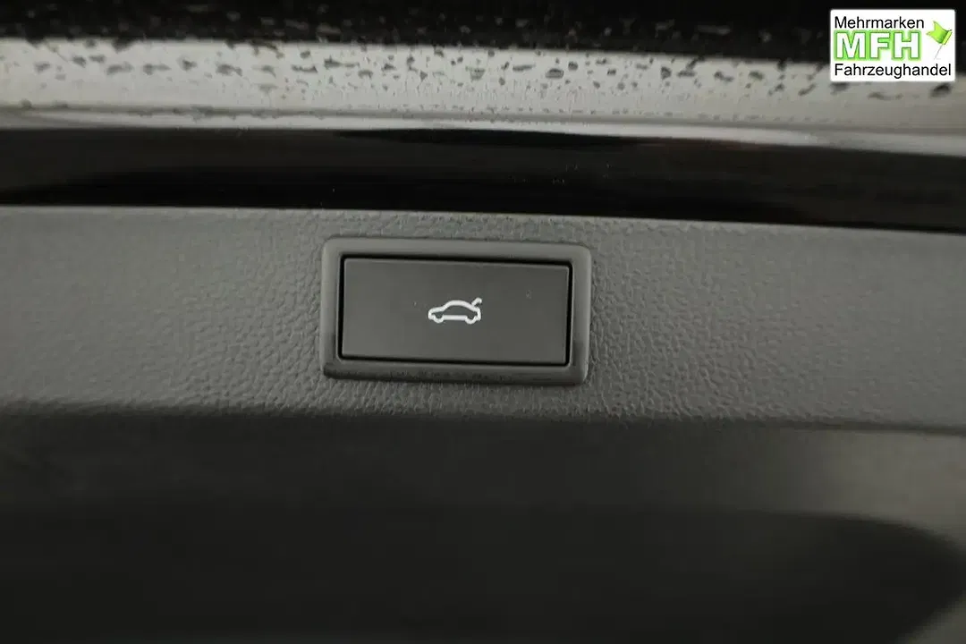 Skoda Karoq - Thumbnail 13