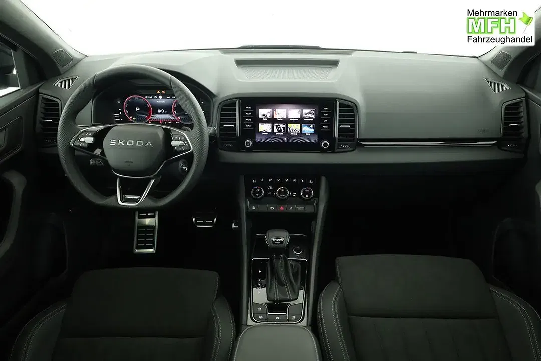 Skoda Karoq - Thumbnail 4