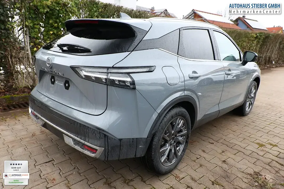 Nissan Qashqai - Thumbnail 3