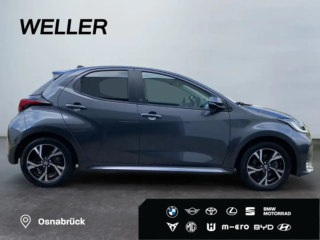 Toyota Yaris - Thumbnail 8