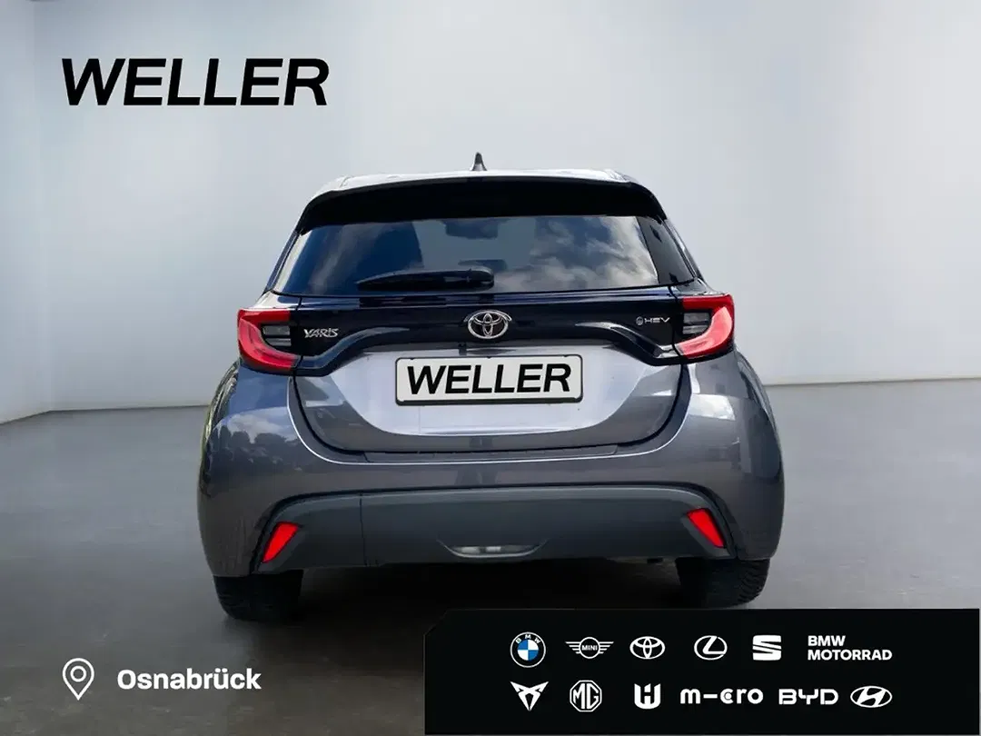 Toyota Yaris - Thumbnail 5