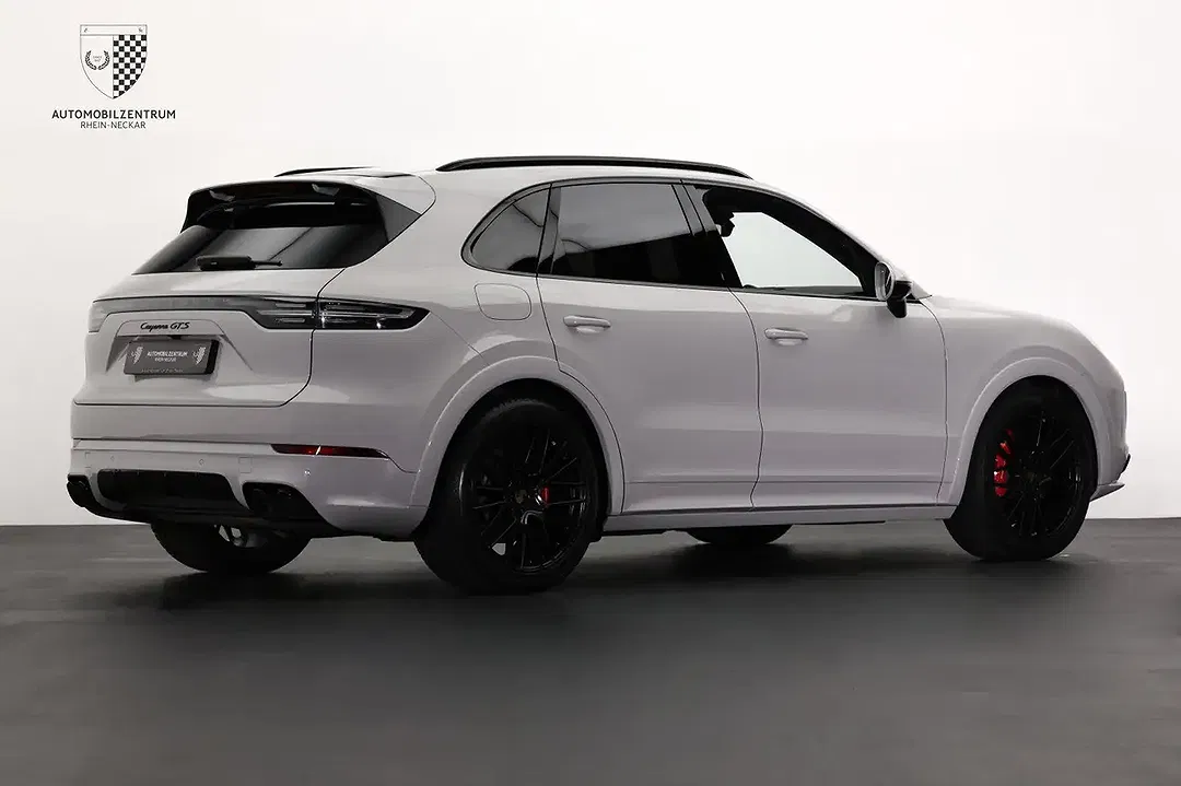 Porsche Cayenne - Thumbnail 7