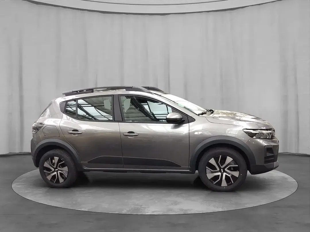 Dacia Sandero - Thumbnail 10