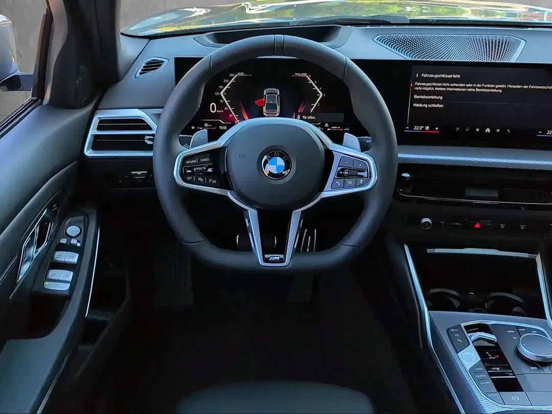BMW 330 - Thumbnail 7