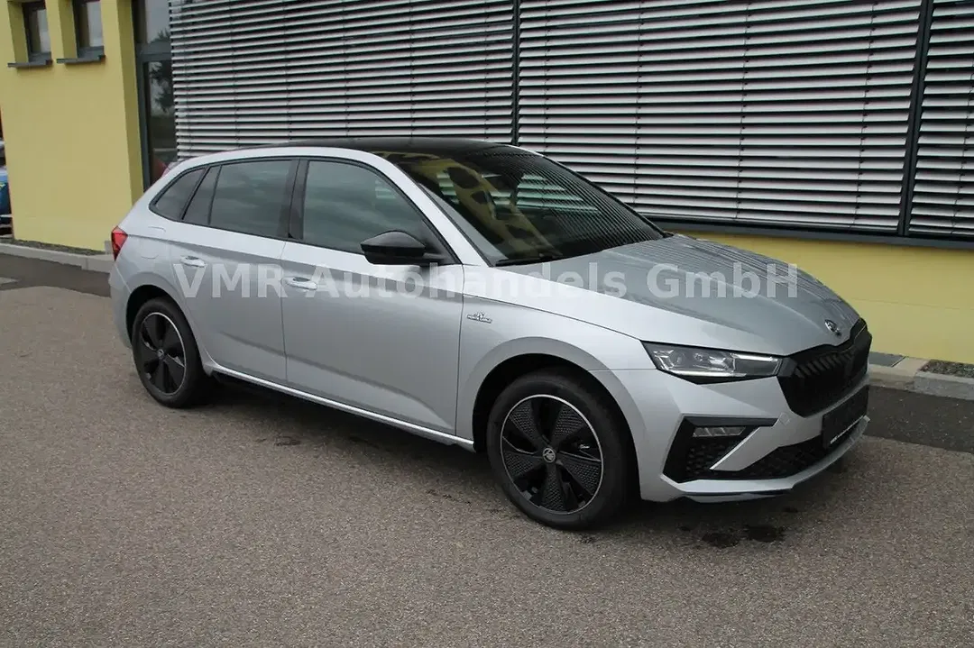 Skoda Scala - Thumbnail 2
