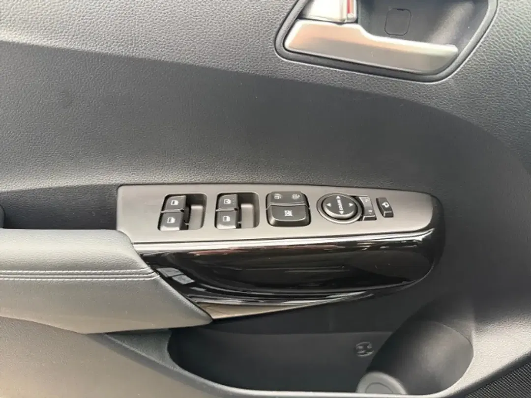 Kia Picanto - Thumbnail 14