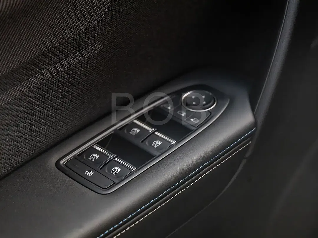 Renault Captur - Thumbnail 14