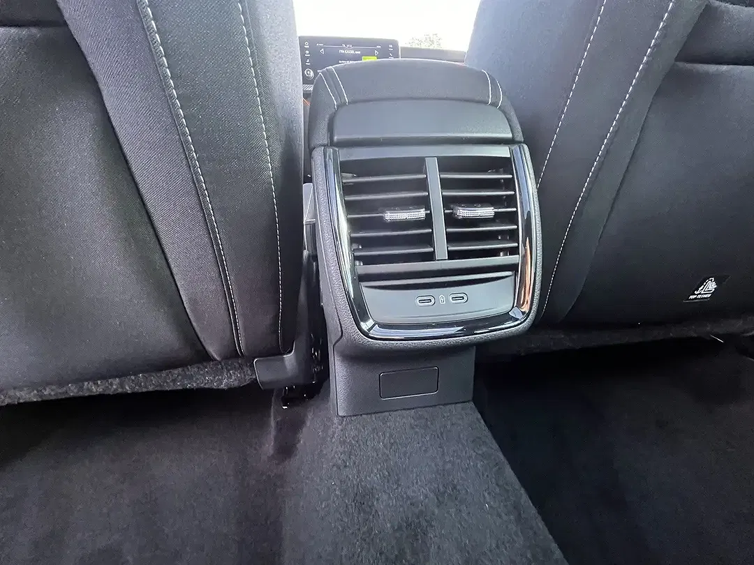 Skoda Kamiq - Thumbnail 11