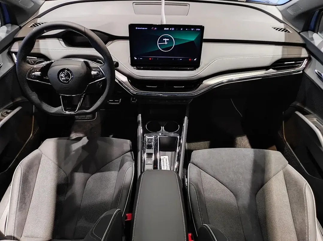 Skoda Enyaq - Thumbnail 3