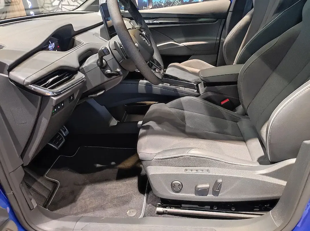Skoda Enyaq - Thumbnail 4