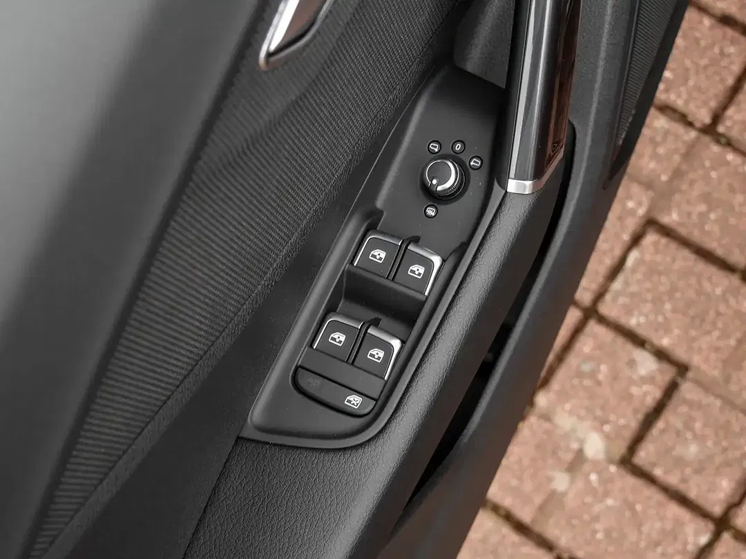 Audi Q2 - Thumbnail 13