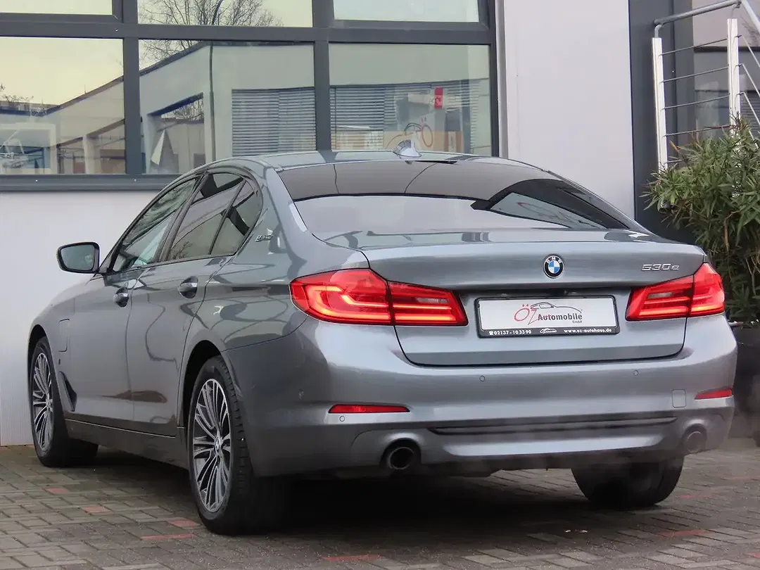 BMW 530 - Thumbnail 10