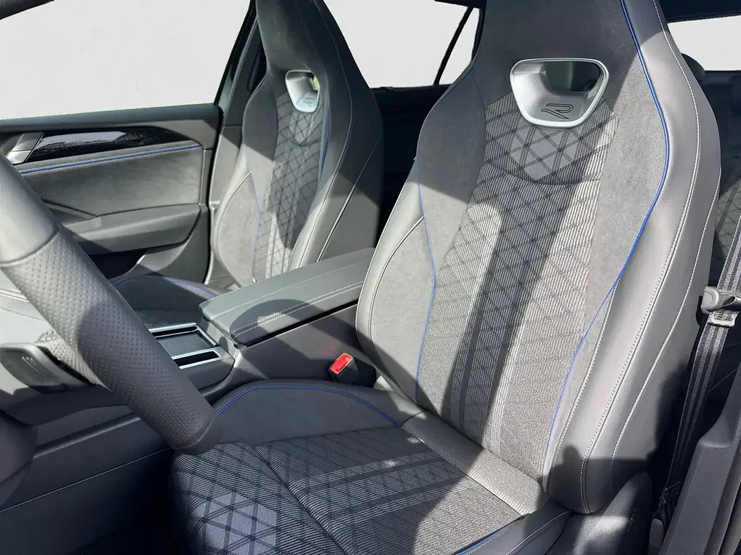 Volkswagen Passat Variant - Thumbnail 8