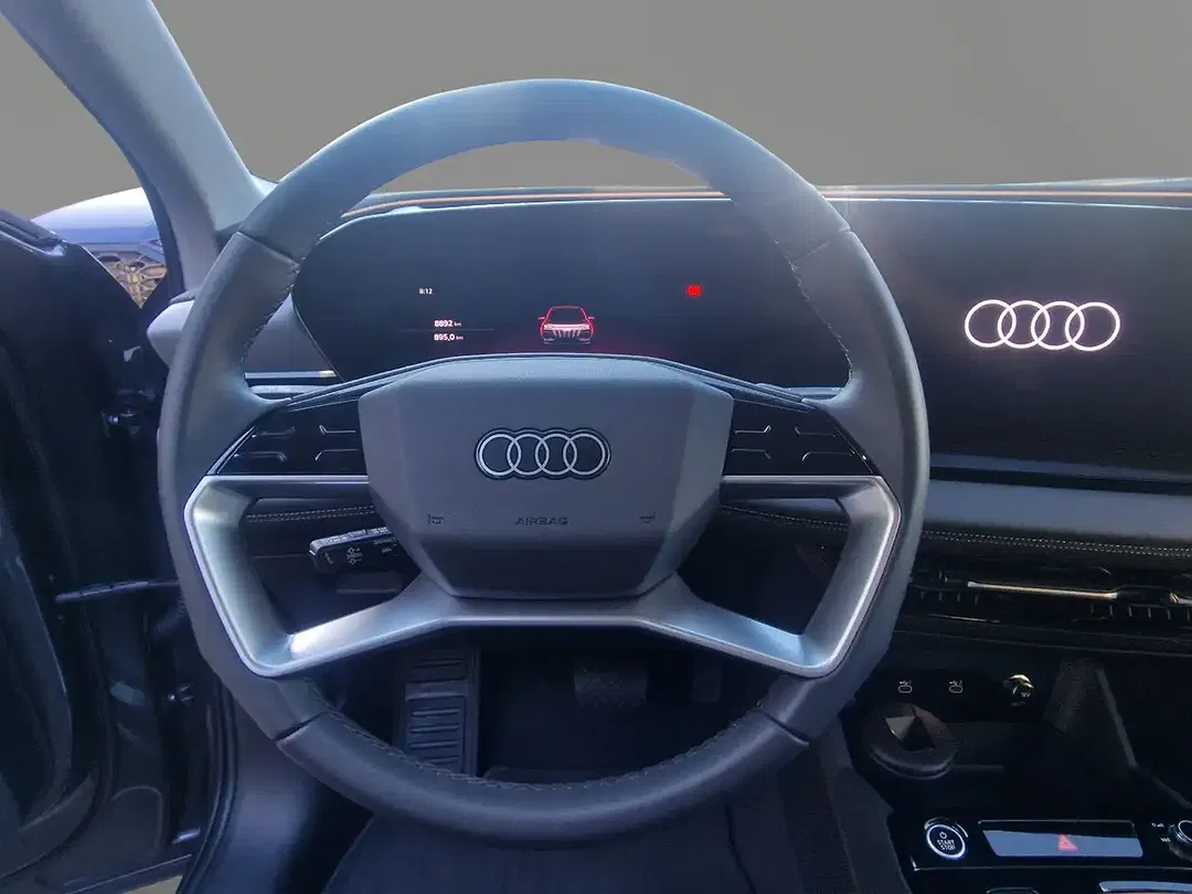 Audi Q6 e-tron - Thumbnail 10
