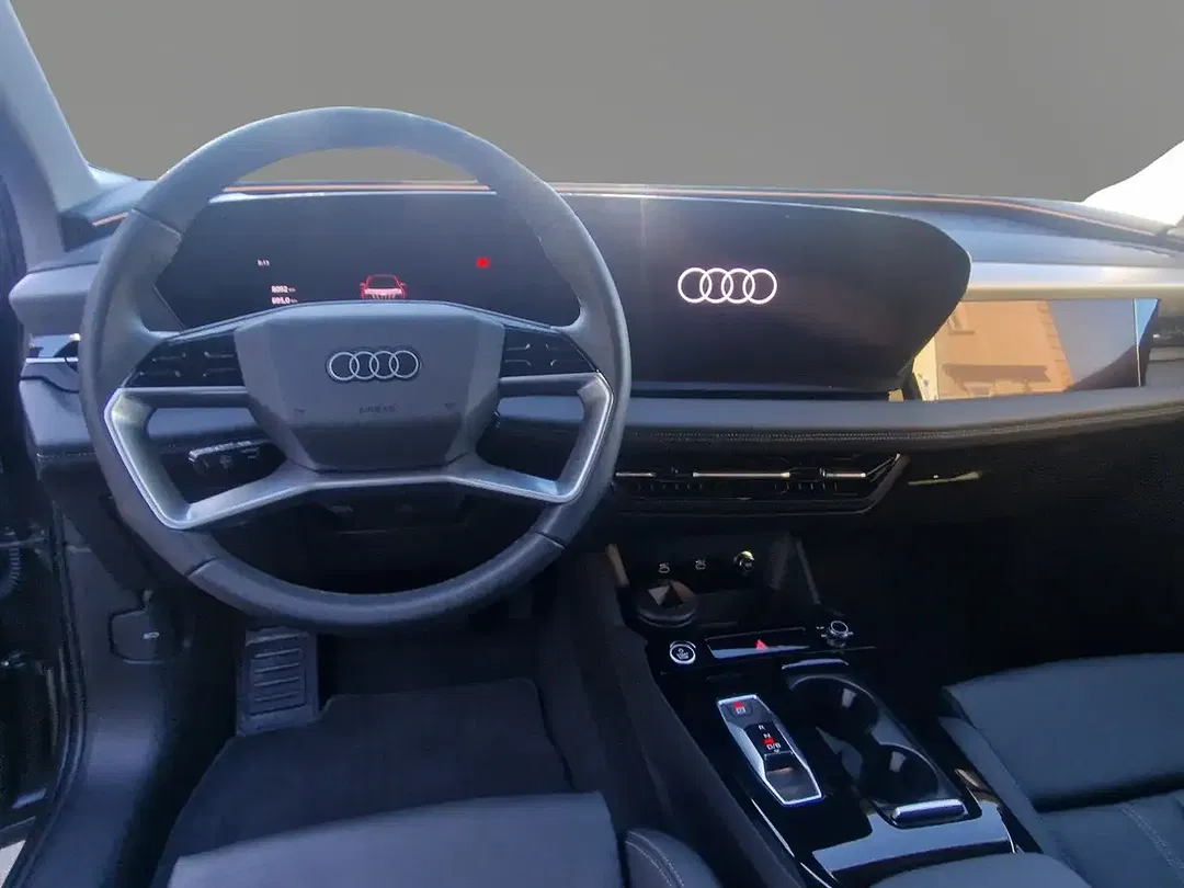 Audi Q6 e-tron - Thumbnail 11