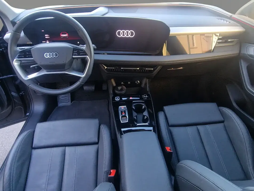Audi Q6 e-tron - Thumbnail 9