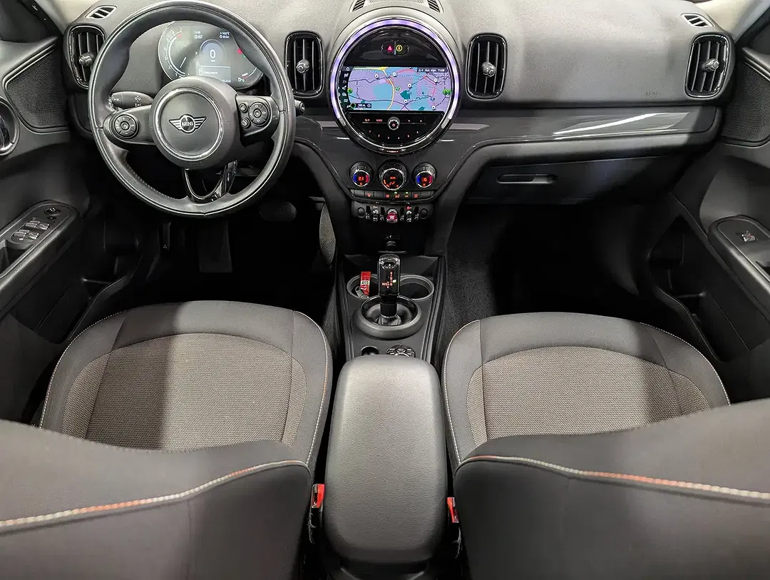 MINI Cooper Countryman - Thumbnail 4