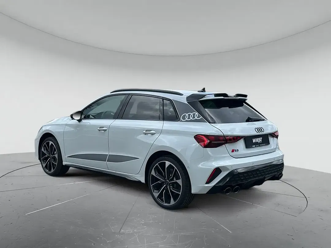 Audi S3 - Thumbnail 5