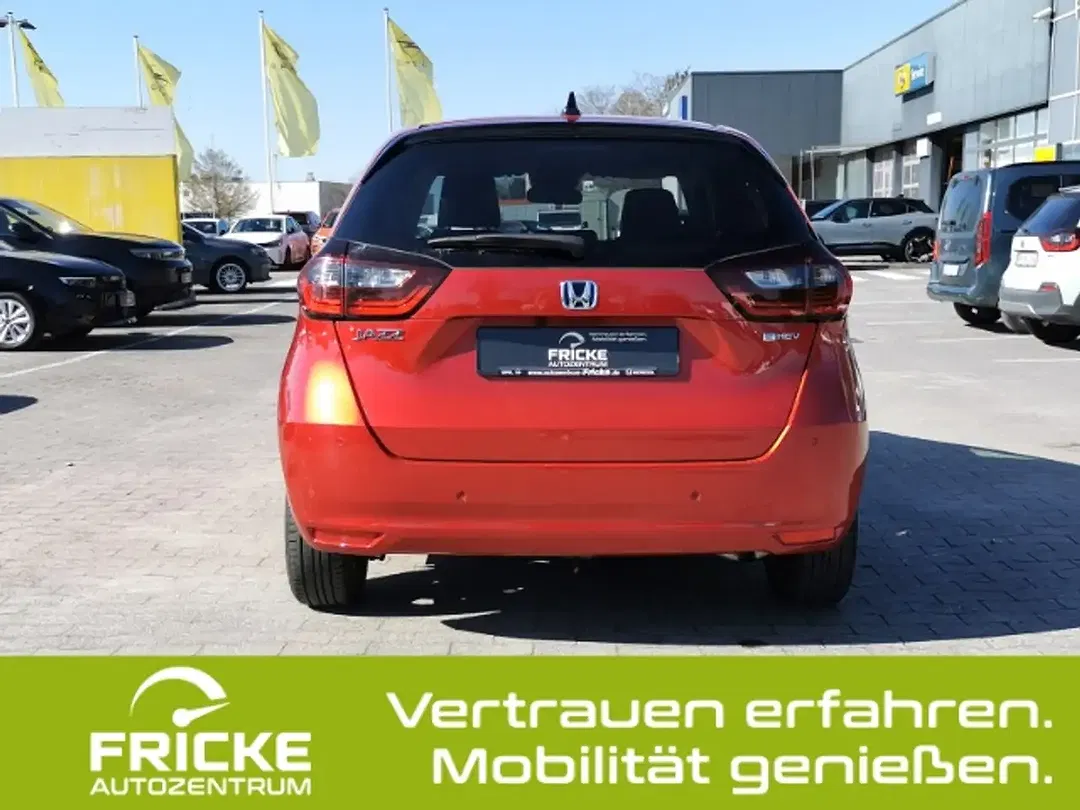 Honda Jazz - Thumbnail 3