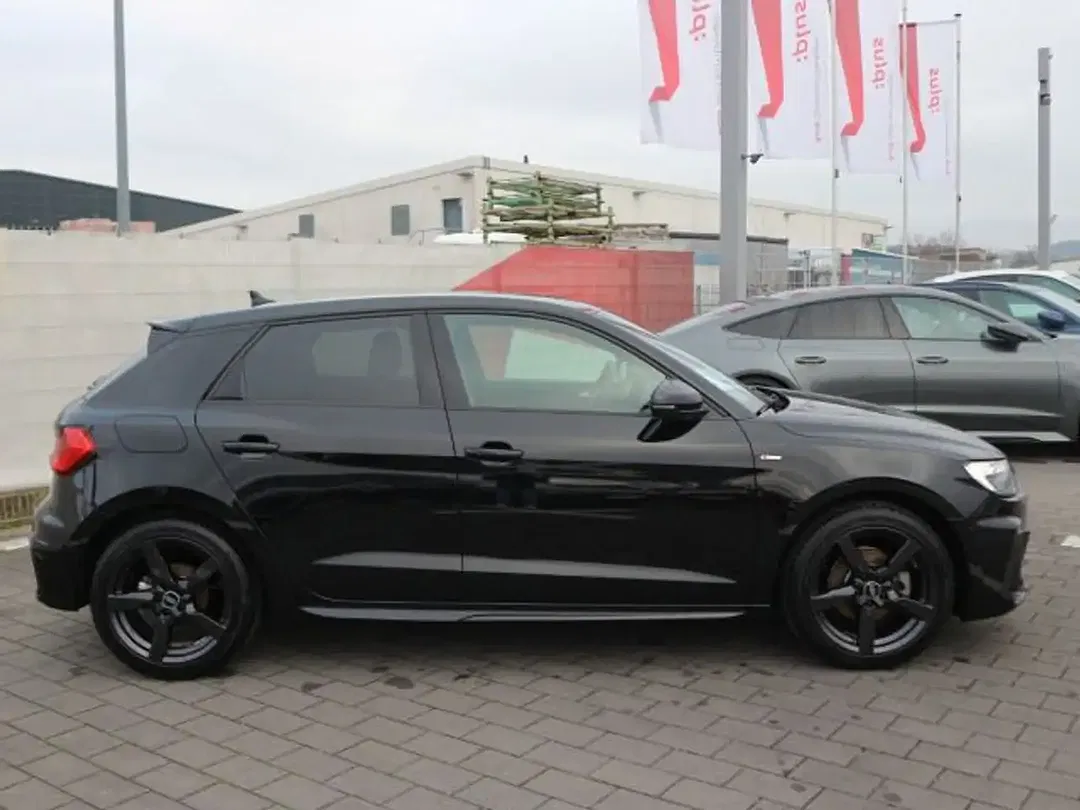 Audi A1 - Thumbnail 2