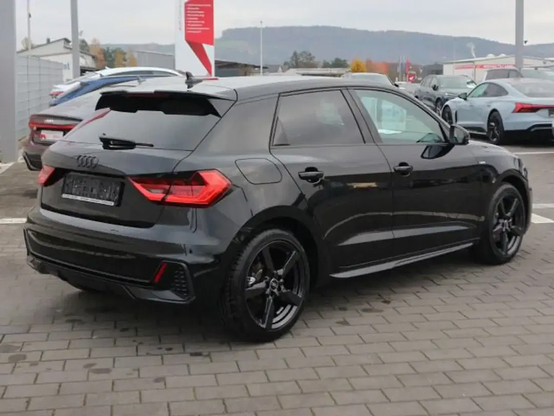 Audi A1 - Thumbnail 3