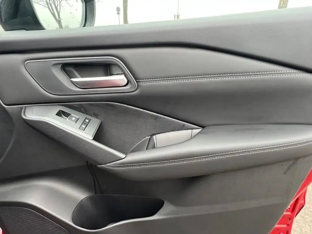 Nissan Qashqai - Thumbnail 9