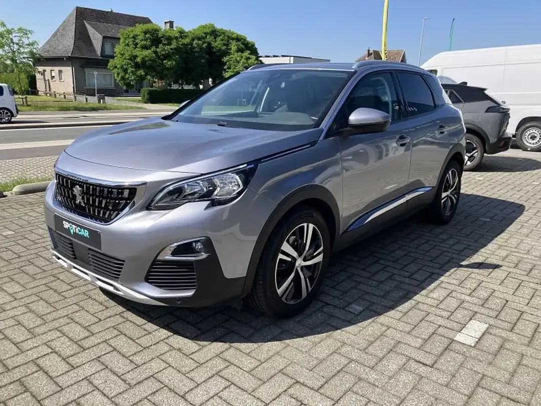 Peugeot 3008 - Thumbnail 1
