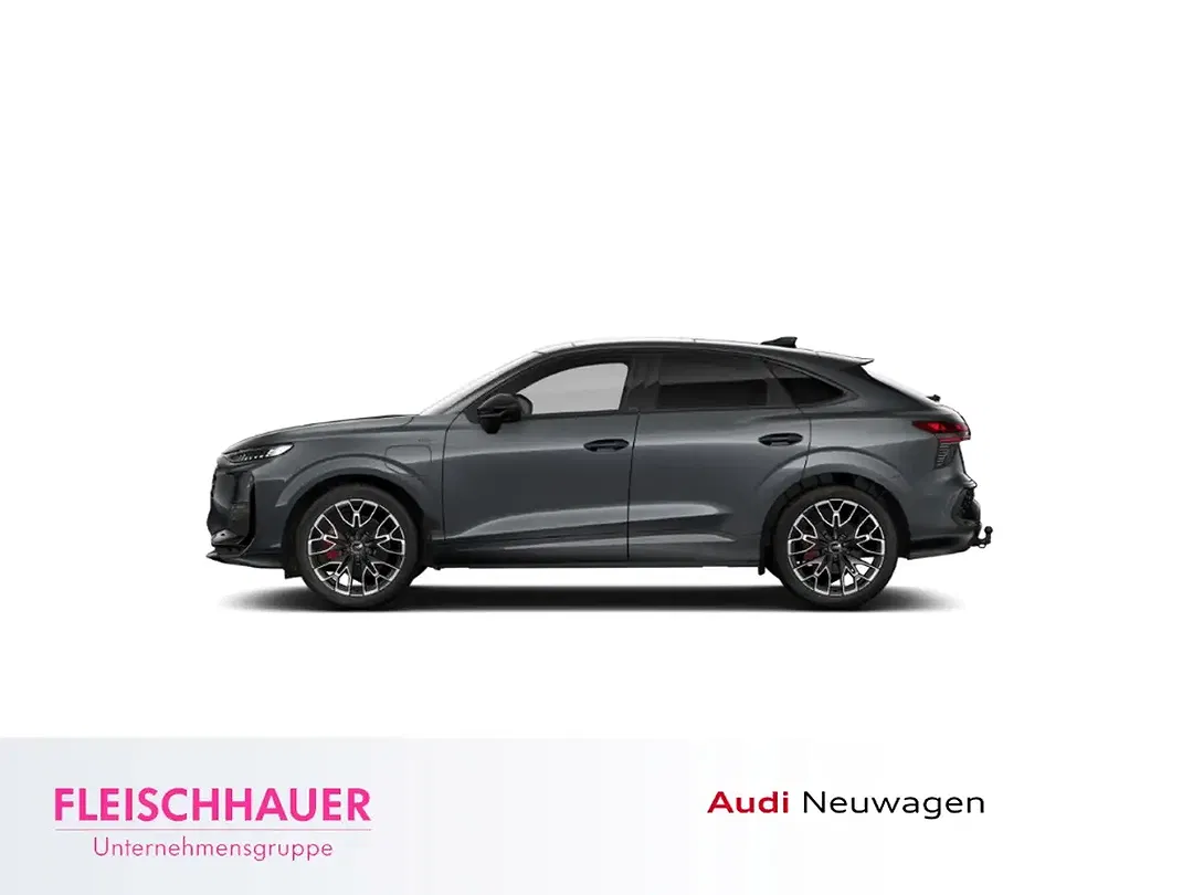 Audi Q3 - Thumbnail 3