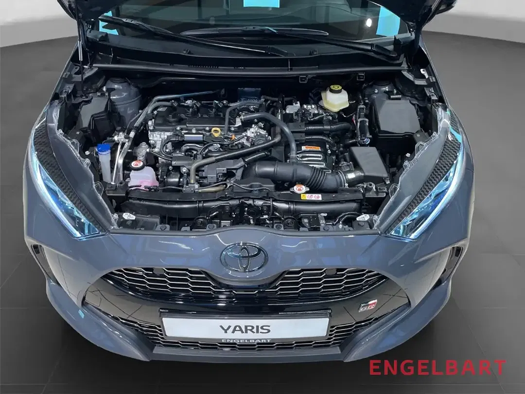 Toyota Yaris - Thumbnail 13