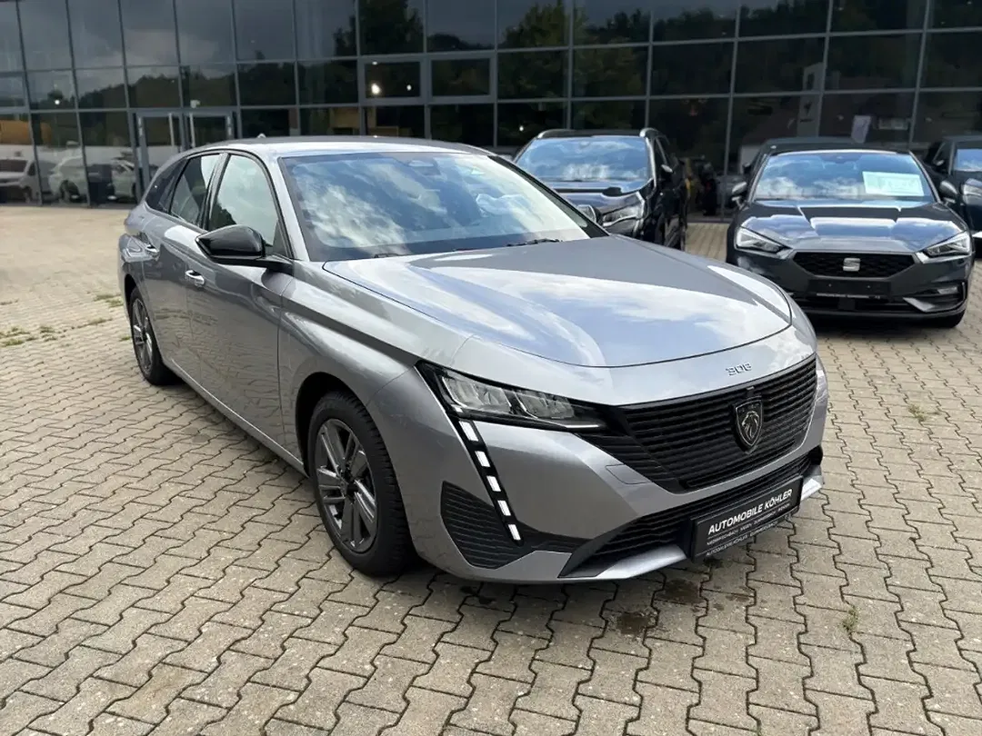 Peugeot 308 - Thumbnail 2