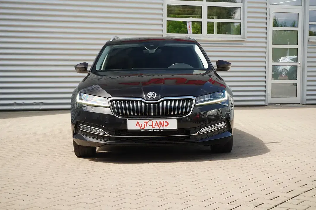 Skoda Superb - Thumbnail 2