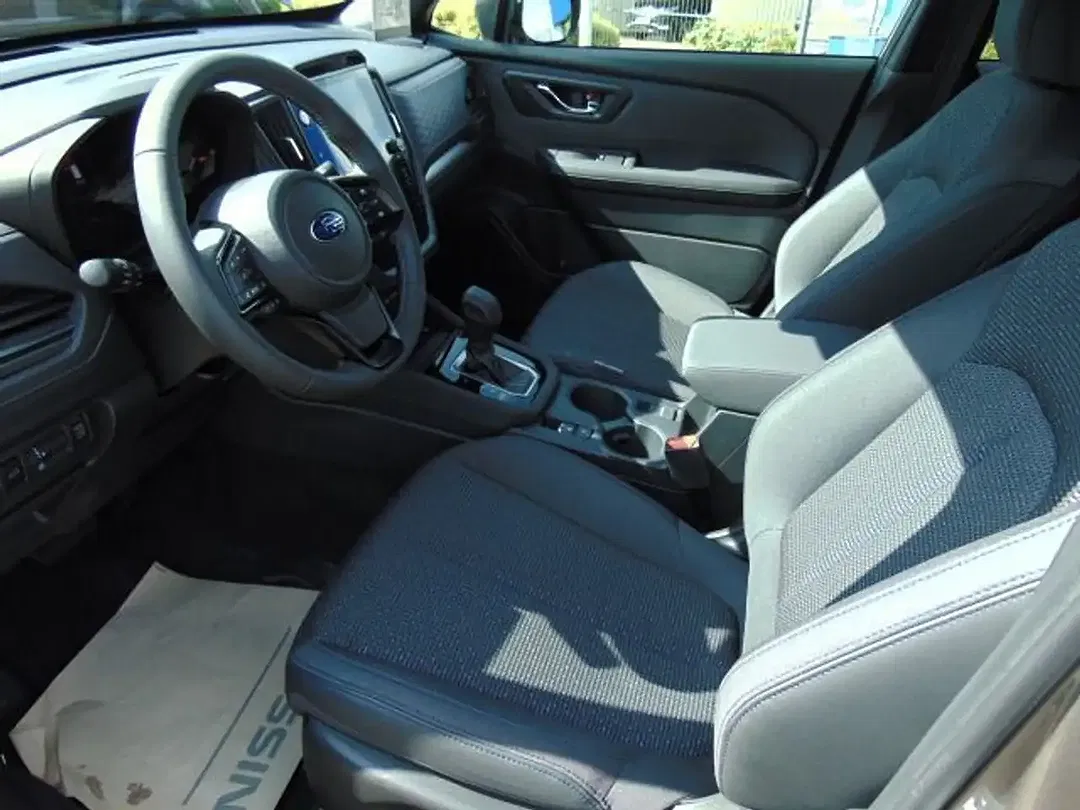 Subaru Forester - Thumbnail 10