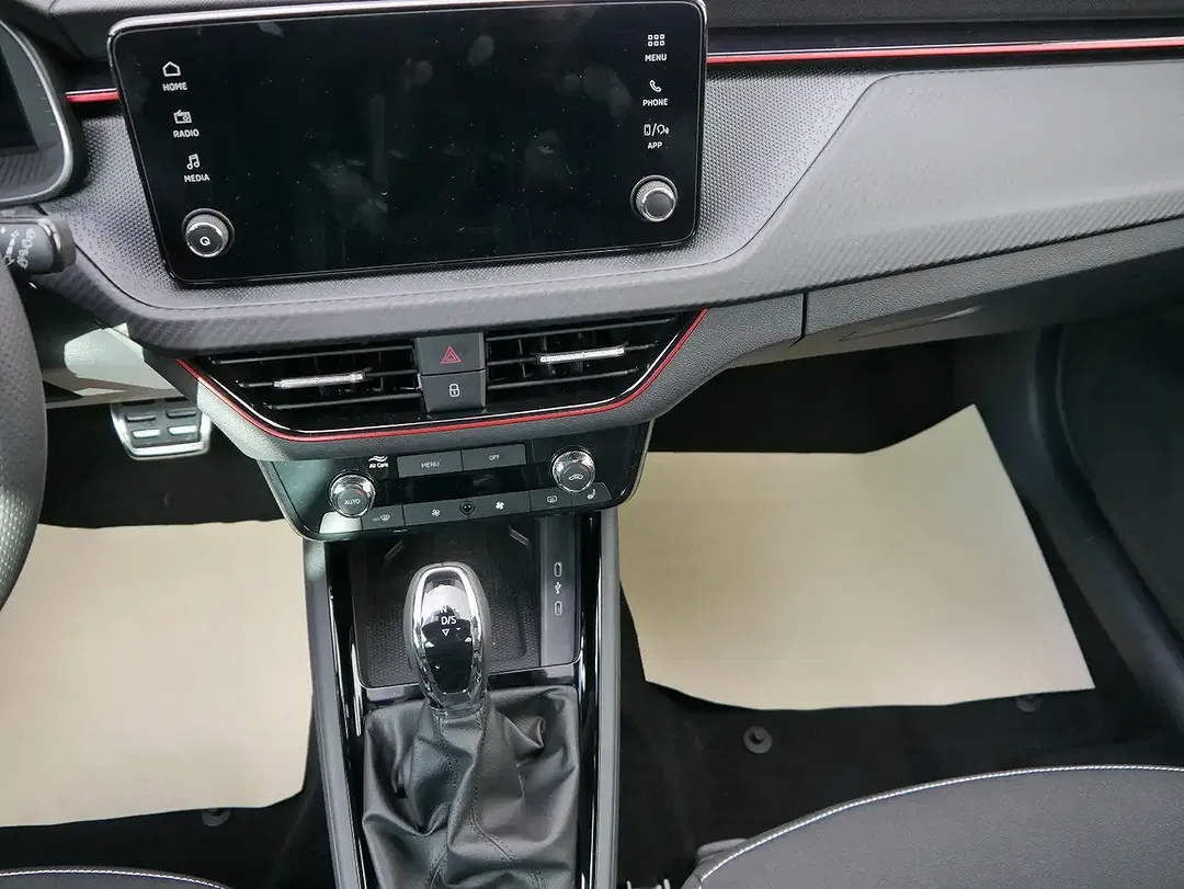 Skoda Kamiq - Thumbnail 15