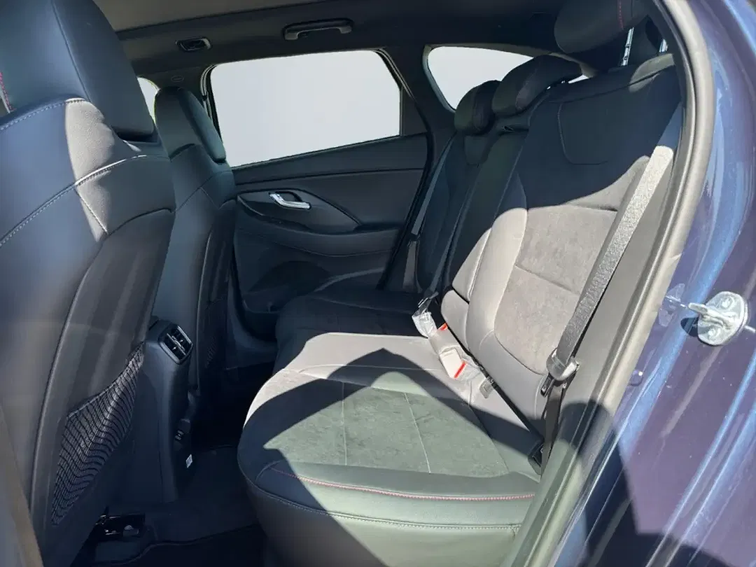 Hyundai i30 - Thumbnail 13