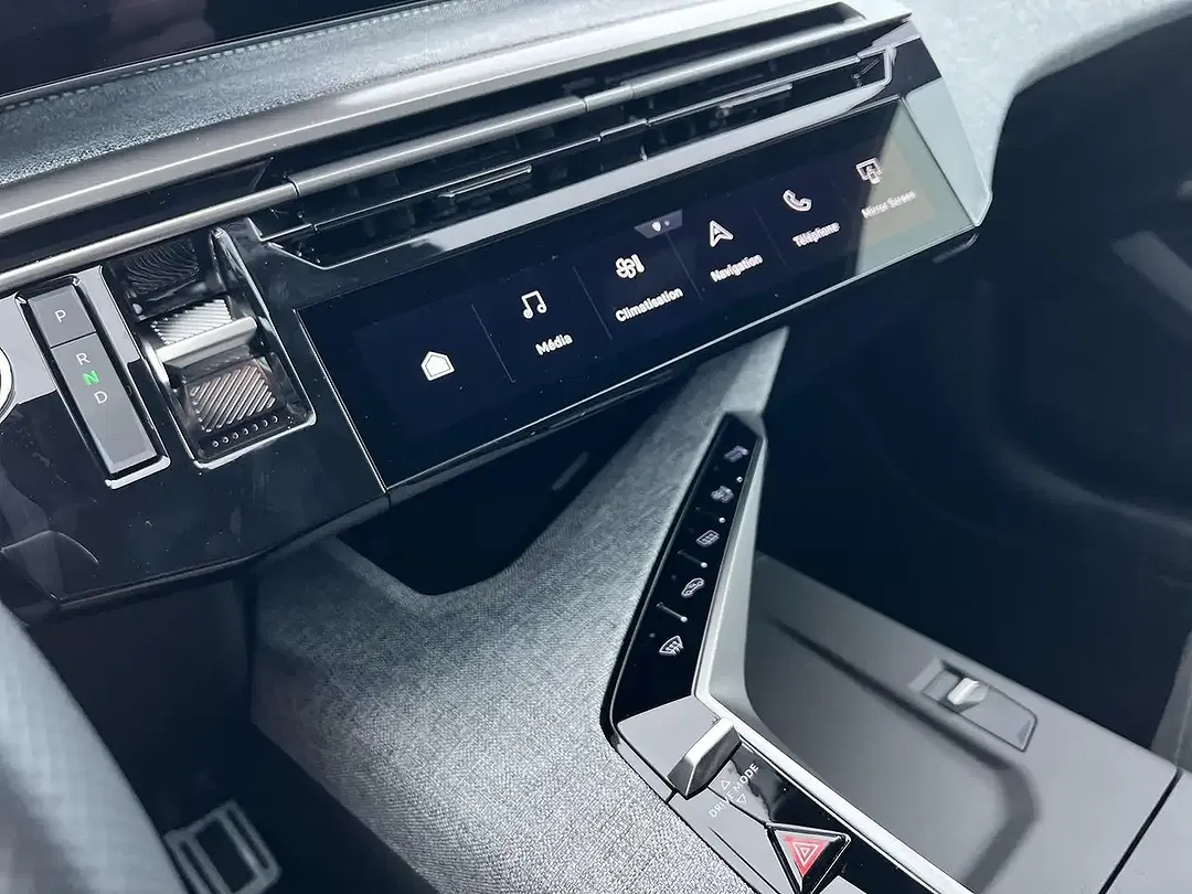Peugeot 5008 - Thumbnail 13