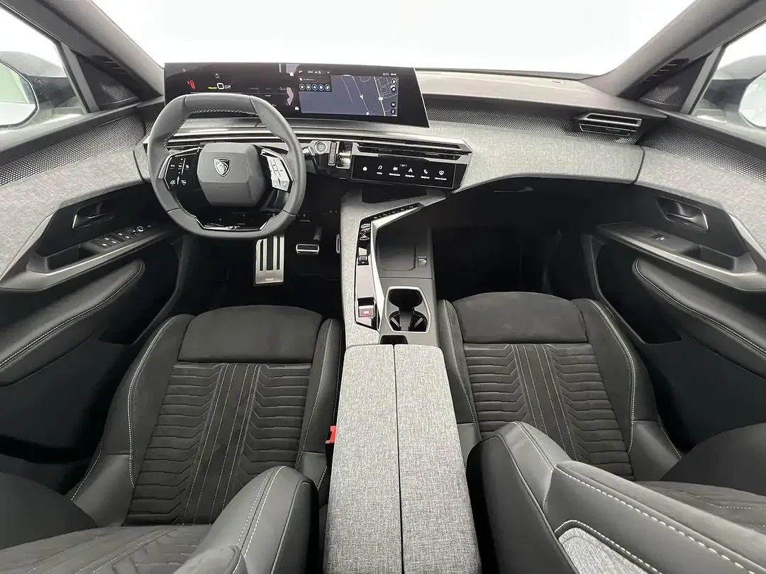 Peugeot 5008 - Thumbnail 6