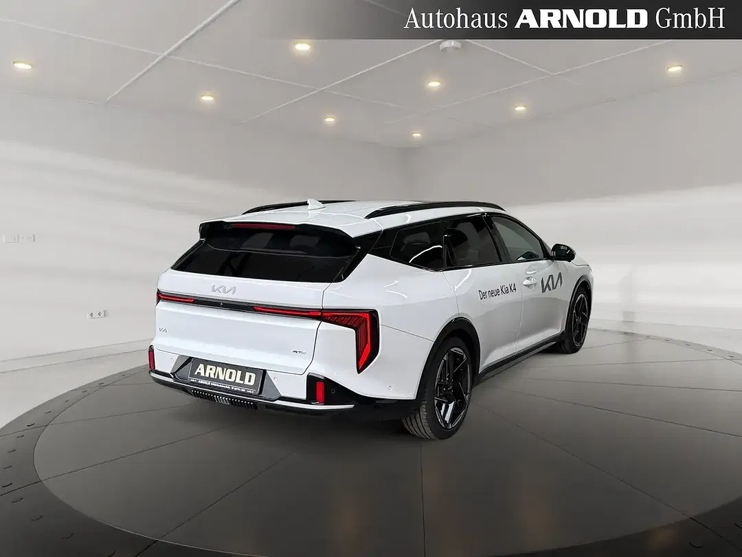 Kia K4 - Thumbnail 4