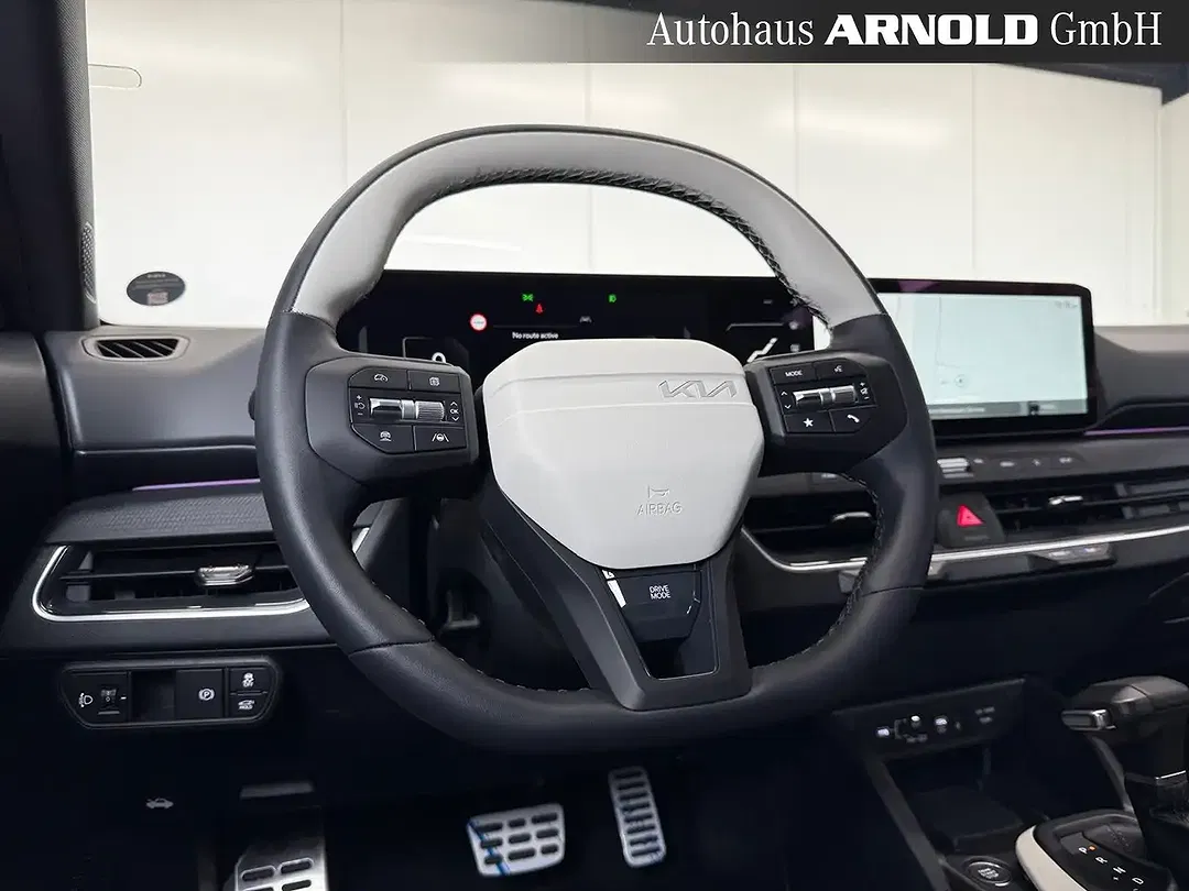 Kia K4 - Thumbnail 9