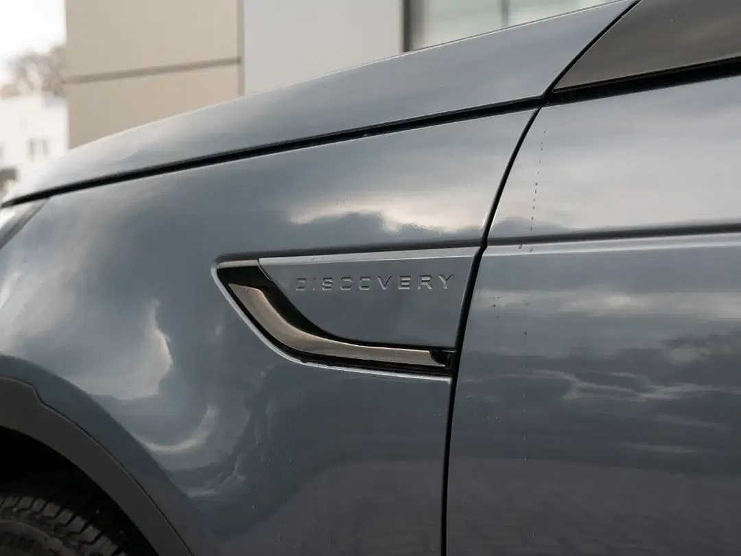Land Rover Discovery - Thumbnail 13