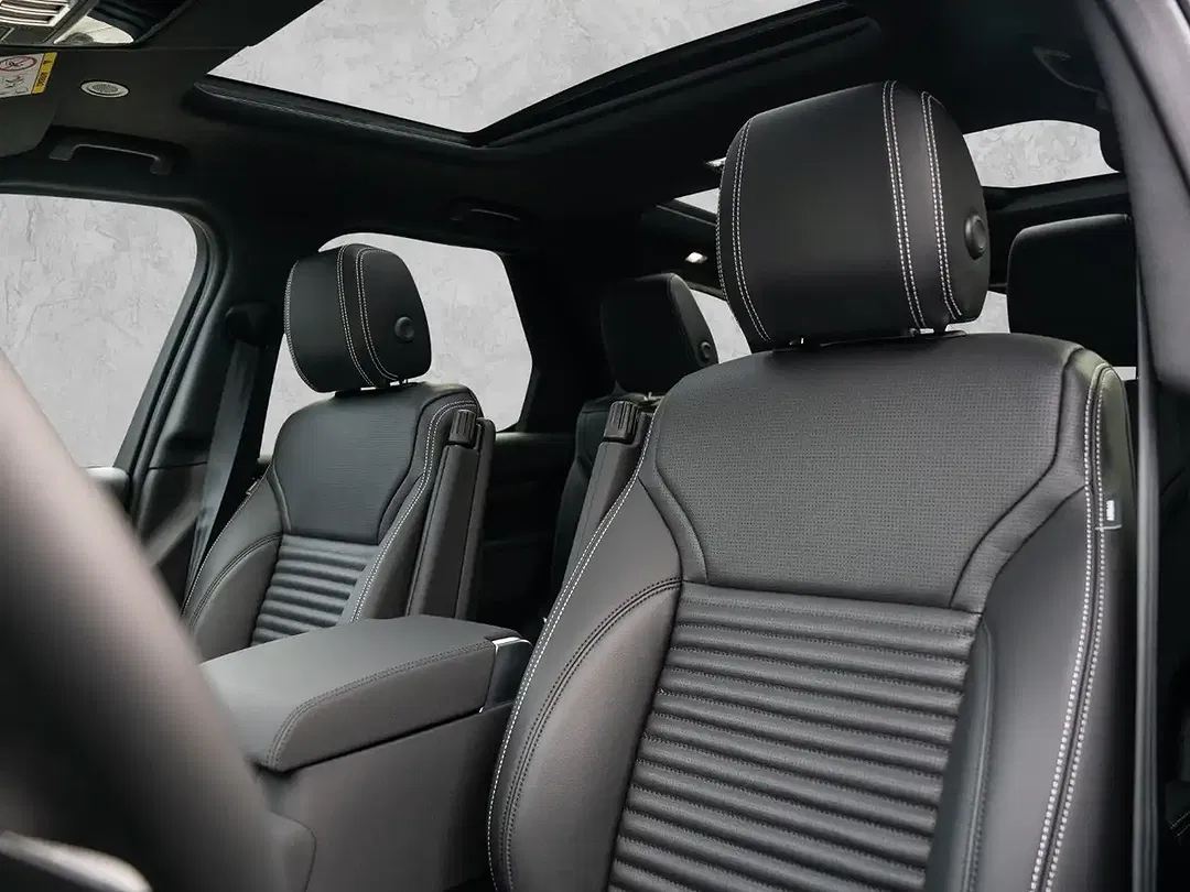 Land Rover Discovery - Thumbnail 3