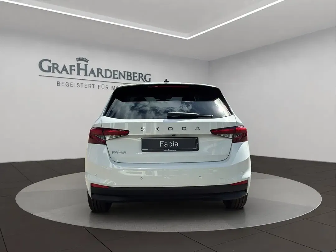 Skoda Fabia - Thumbnail 5