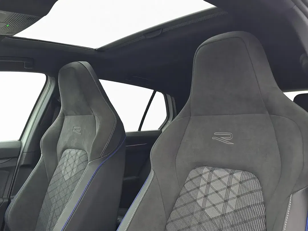 Volkswagen Golf - Thumbnail 15