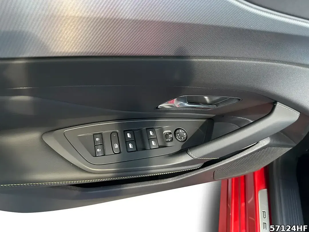 Peugeot 308 - Thumbnail 13
