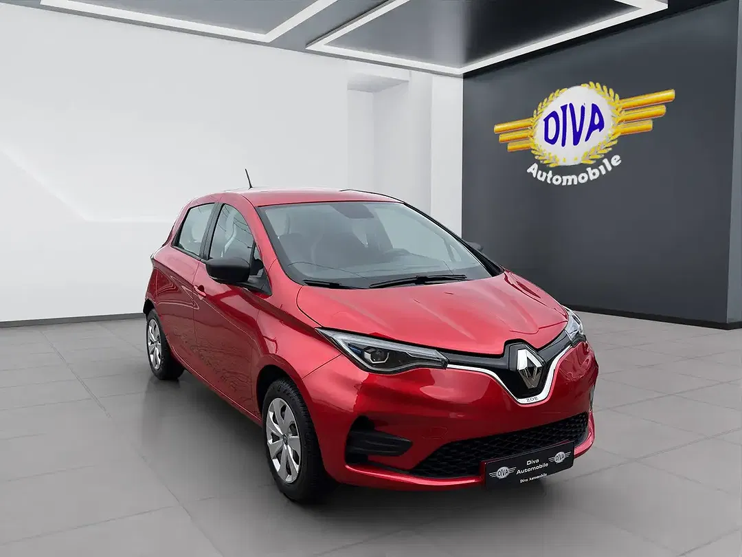 Renault ZOE - Thumbnail 3