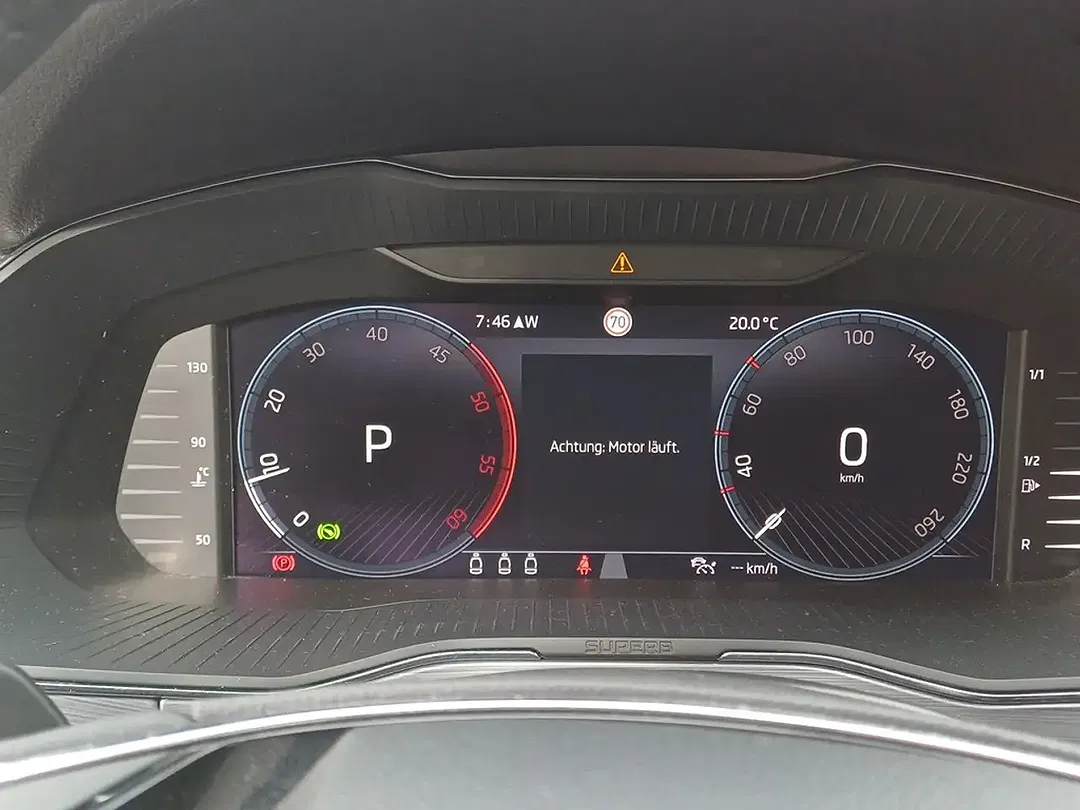 Skoda Superb - Thumbnail 12
