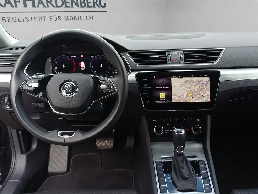 Skoda Superb - Thumbnail 13
