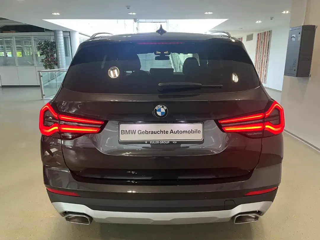 BMW X3 - Thumbnail 4