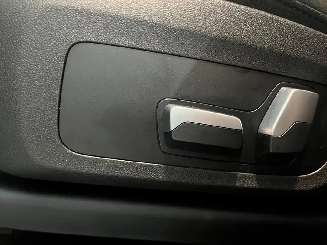 BMW X3 - Thumbnail 8