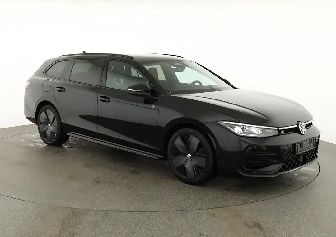 Volkswagen Passat Variant - Thumbnail 1