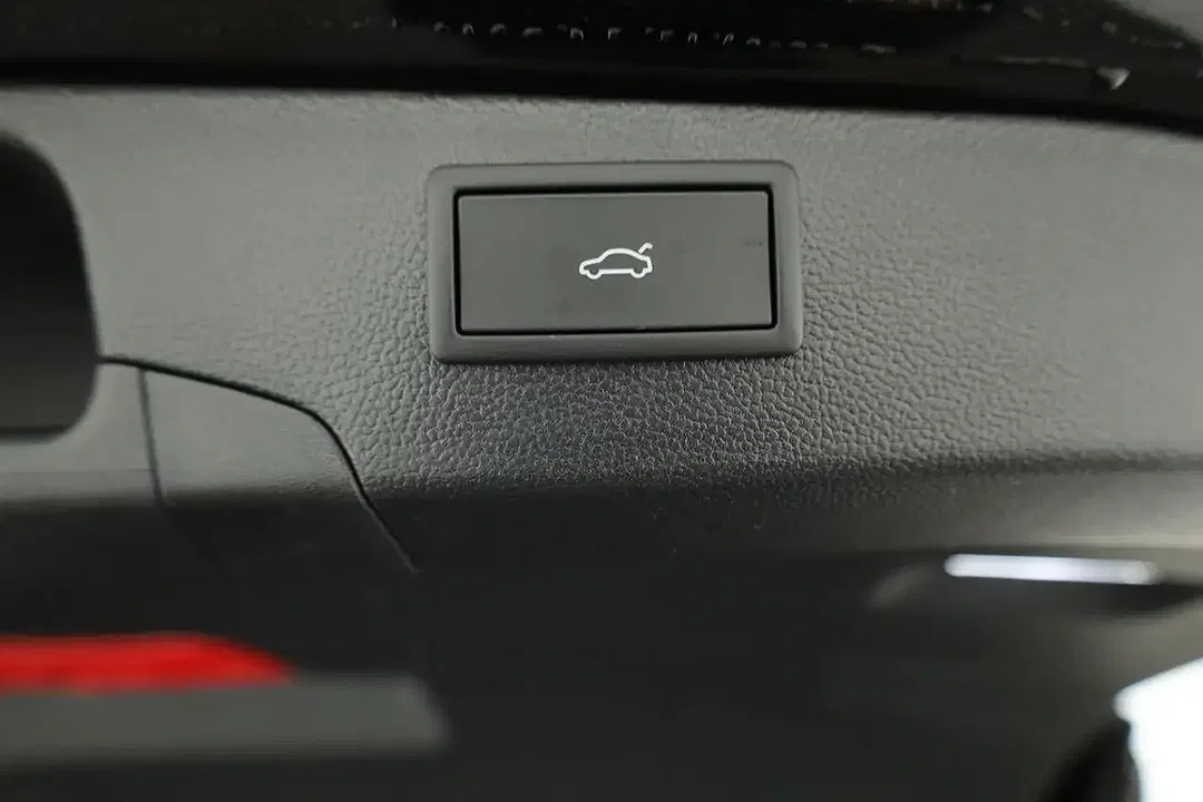 Volkswagen Passat Variant - Thumbnail 12